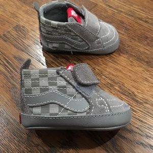 vans for newborns